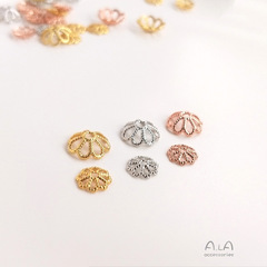 18K ゴールドフィルドブレスレットフラワートレイブレスレット DIY ジュエリーアクセサリー素材ネックレスビーズホワイトゴールドフラワーキャップビーズスペーサー