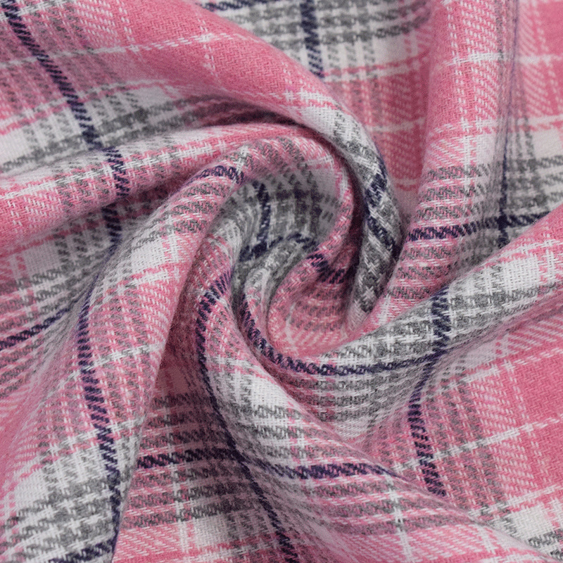 Spot supply of 21 autumn and winter single-sided sanding plaid fabric flannel home shirt coat top fabric Spot supply of 21 autumn and winter single-sided sanding plaid fabric flannel home shirt coat top fabric