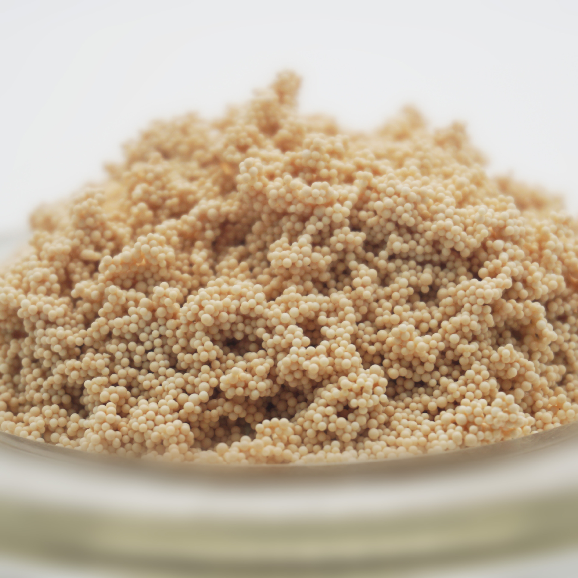 D001钠型去离子化树脂 蓝晓科技水软化大孔吸附树脂软水机