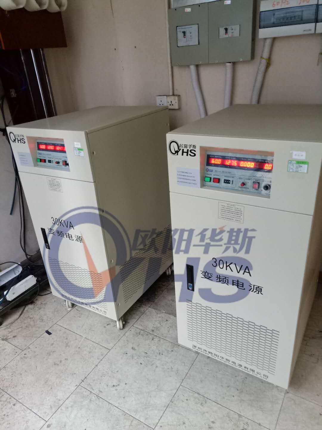 ����30KVA��Ƶ��Դ�ڿͻ��ֳ����Խ����У����Գ��ڲ�Ʒ60HZ