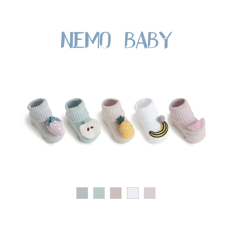 Calcetines para niños primavera y otoño dibujos animados fruta doble aguja bebé calcetines de algodón bebé antideslizante calcetines de piso cabeza de costura hecha a mano al por mayor