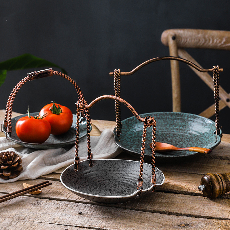 Online Red ceramic plate creative Japanese ceramic art basket restaurant Sushi Restaurant Hotel tableware plate fruit plate