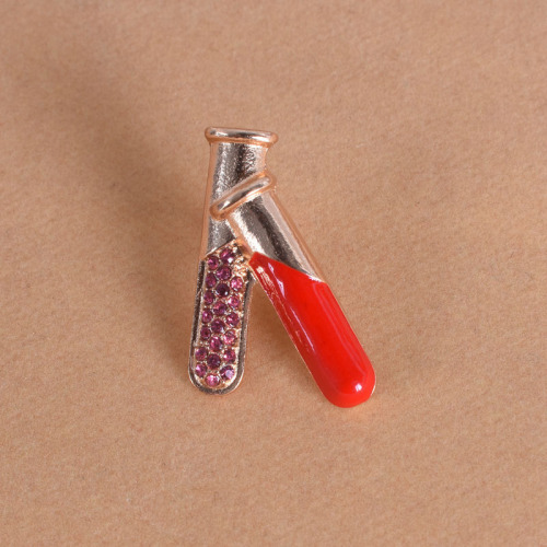 European and American summer new medical device series brooches, laboratory equipment test tube shape brooches, accessories wholesale