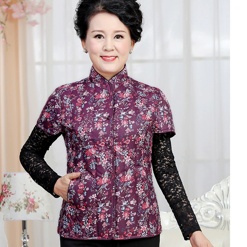 Одежда для женщин среднего и старшего возраста на осень и зиму: бесшовный жилет большого размера, жилетка с короткими рукавами, жакет, защита для плеч, одежда для бабушки.