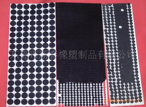 专业供应橡胶垫(欢迎来电咨询)