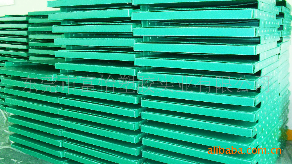 厂家批发供应PP环保防潮中空板塑料盒 可折叠绿色万通板周转盒