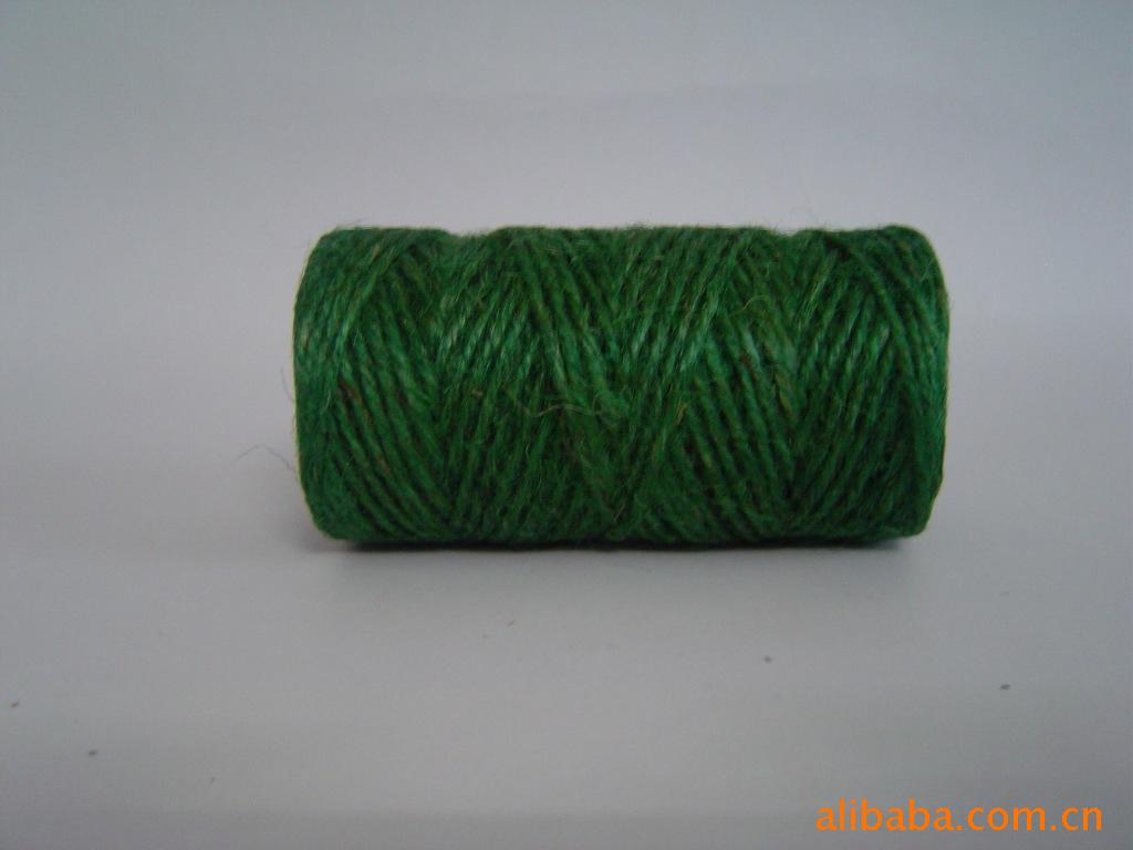 供应绿色3股黄麻绳柱状制品工艺品纺织辅料黄麻线拔河绳灯饰绳子