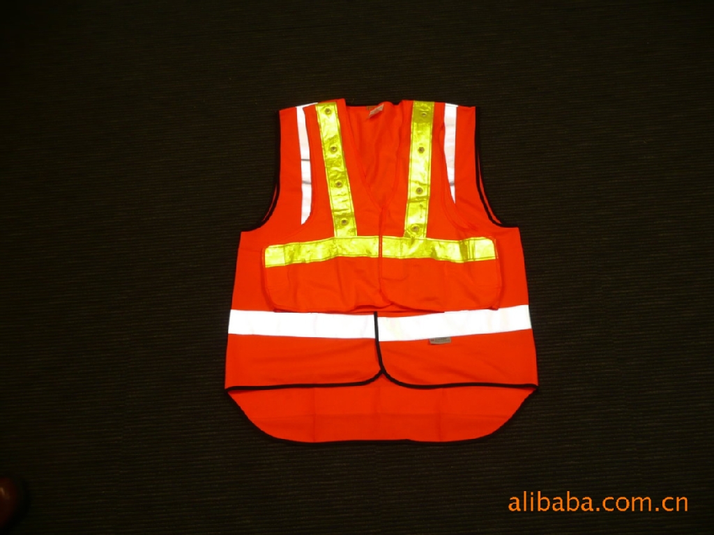 厂家直销 银光材料 供应LED反光背心安全可用（图）