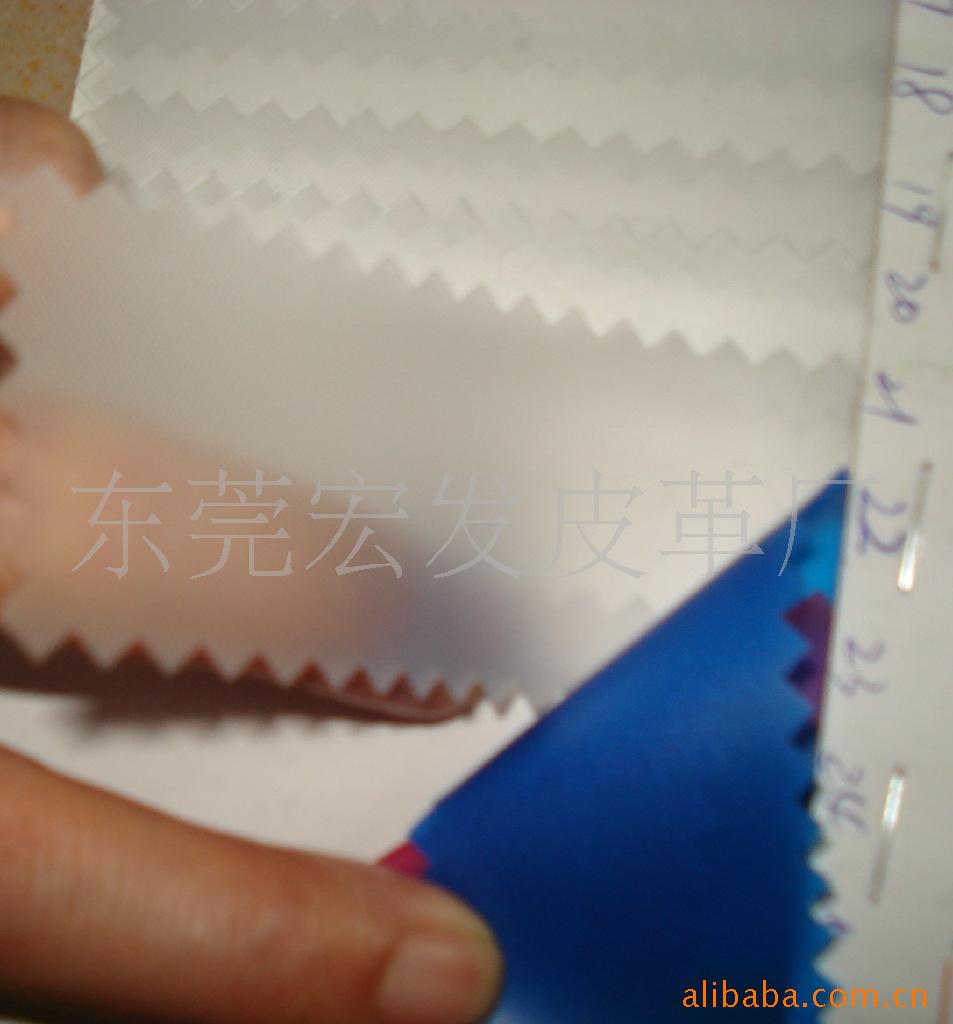 PVC柠檬酸不含P（磷苯二甲酸盐）钻石纹半透明皮革