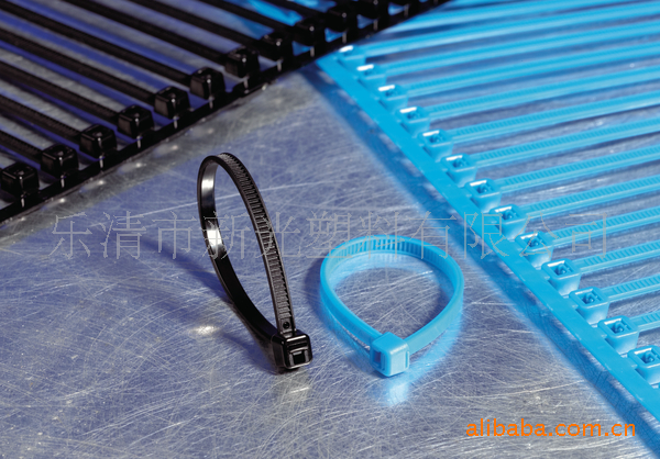 新光供应特殊排式尼龙扎带  每排50条