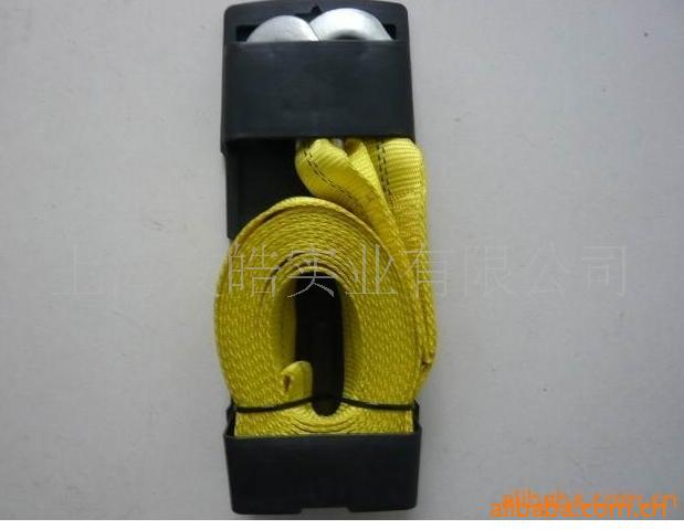 拖车带有钩包装