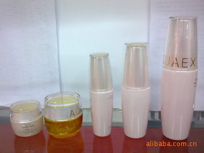 Glass bottle product Cosmetic products Bottles Makeup points bottling Factory wholesale Y37