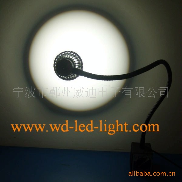 光线均匀柔和 5W LED  磁铁机床工作灯
