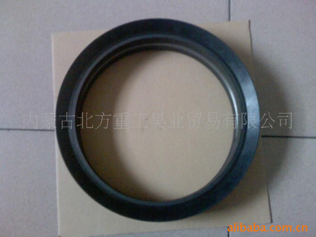 特雷克斯TEREX3303 3304 3305用09017095后轮油封  特雷克斯配件