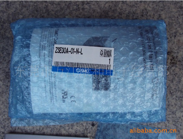 SMC压力开关ZSE30A-01-N-L