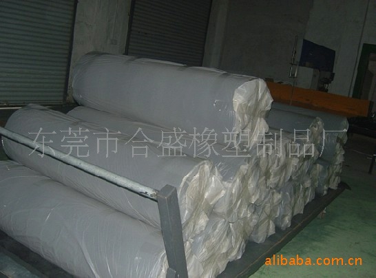 厂家生产供应SBR片材卷材潜水料SBR3M胶内胆 手袋材料