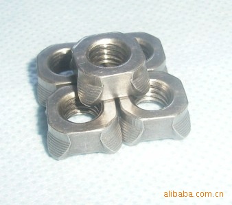 四方焊接螺母（采用进口台湾冷锻机，通止规99.9%）