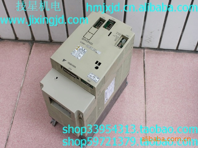 二手安川伺服驱动器SGDM-20AC-SD1-P    保修三个月