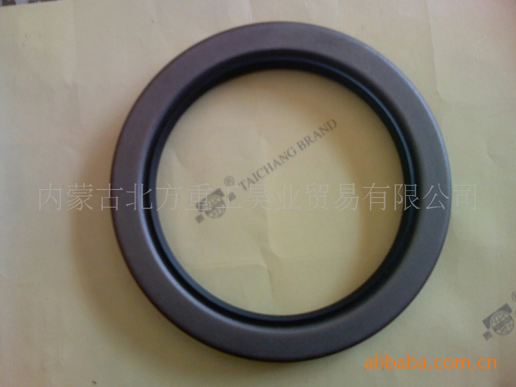 特雷克斯Terex06773186变扭器前油封  特雷克斯配件