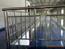 其他装修设施;楼梯及配件;工地施工材料