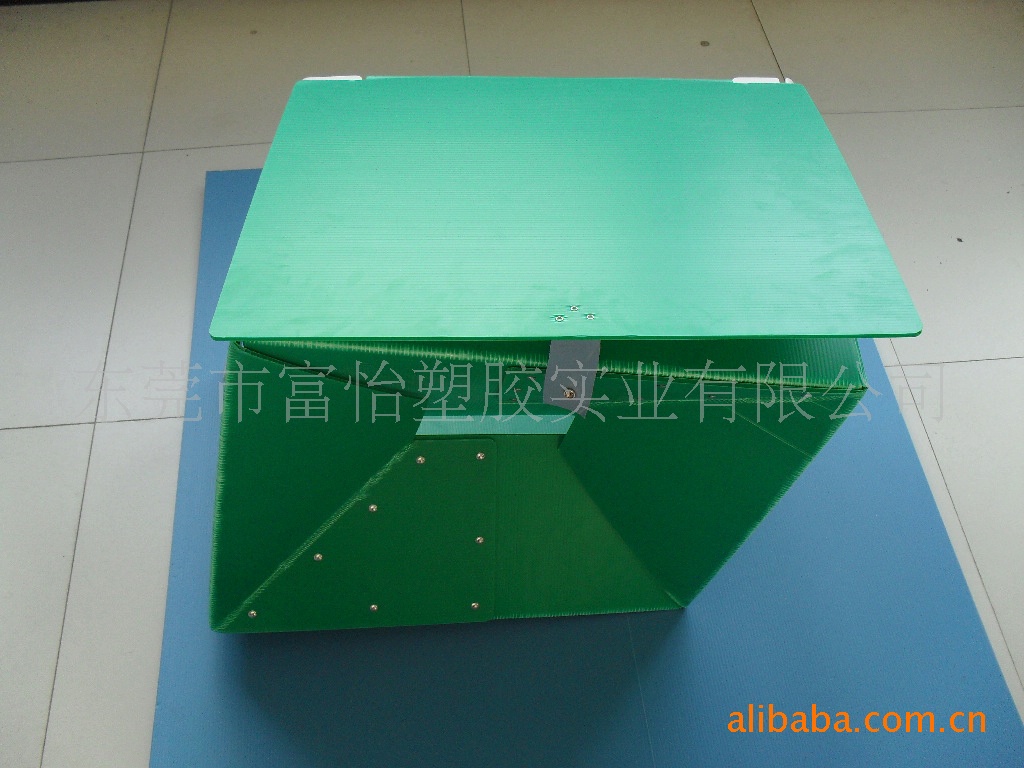 厂家供应广西南宁pp塑料中空板周转箱 桂林pp绿色瓦楞板折叠箱