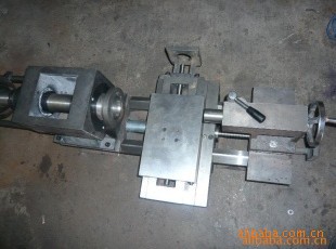 批发热销中供应多种多款式多种类的小型数控光机