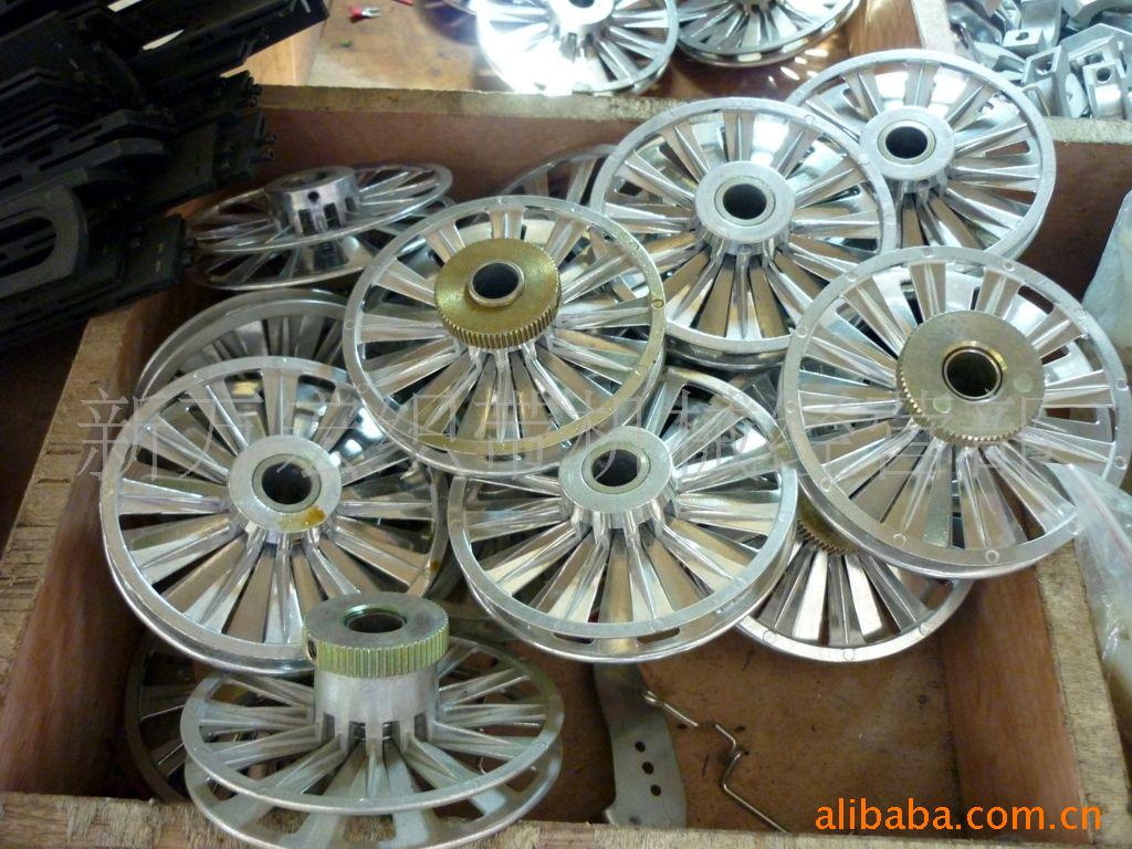 供应高速无梭织带机配件--送纱伞轮