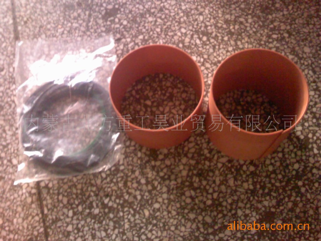 特雷克斯Terex 3305  3307用09396506前悬缸修包  特雷克斯配件