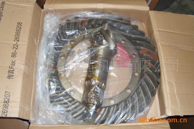 临工装载机配件---956主从动螺旋伞齿轮