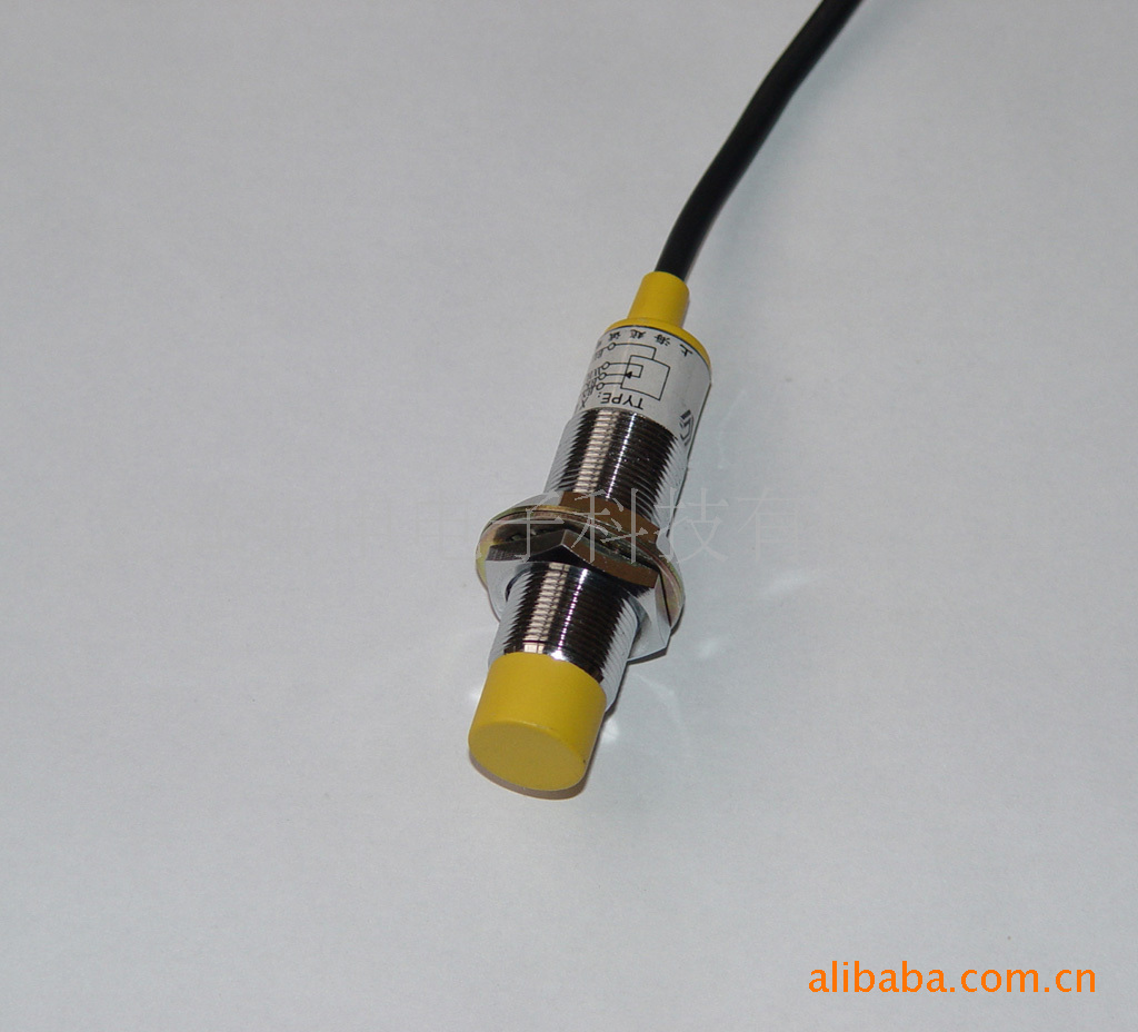 原装正品传感器LA-M0424PA电感式接近开关 金属电感式传感器厂家