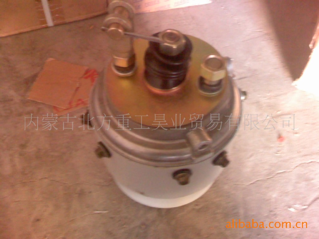 特雷克斯Terex  09200096 后刹车分泵   特雷克斯配件