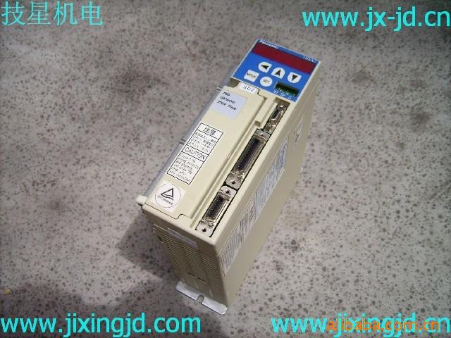 供应二手松下伺服驱动器MSD083A1XX    保好保修三个月