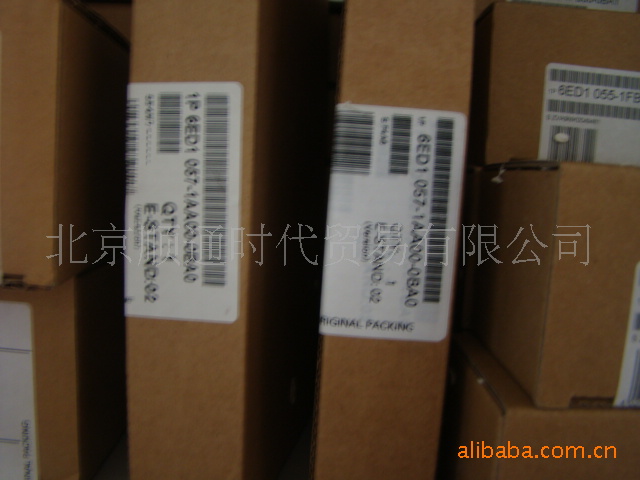 6ED1057-1AA00-0BA0  LOGO！串口电缆