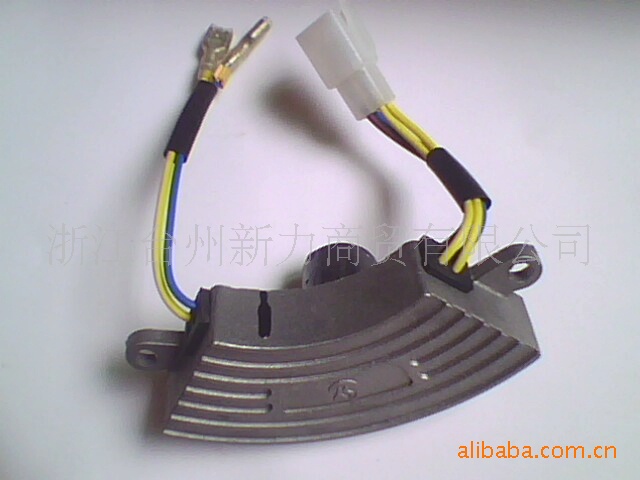 大量供应汽油发电机配件 2KW 3kw调压器 AVR