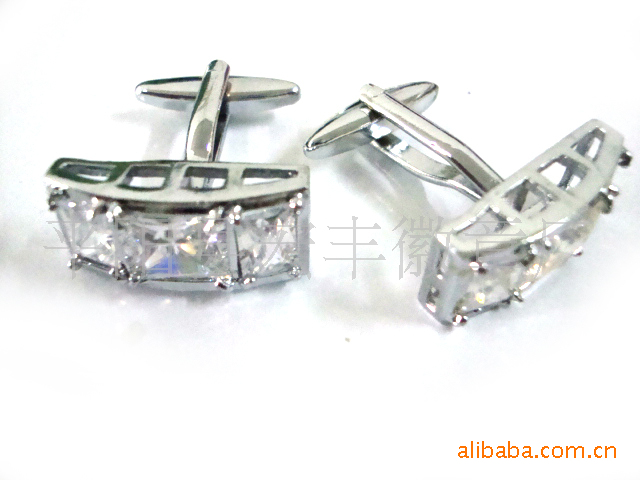 厂家直销袖扣  情铝金属袖扣