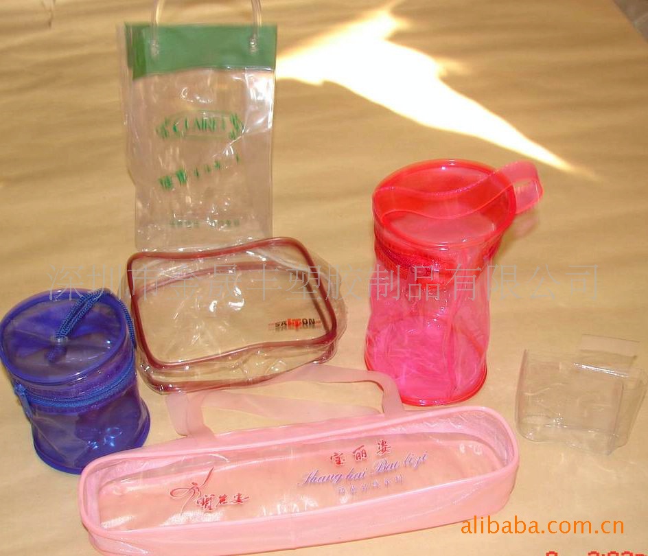 供应糖果、巧克力袋，手提软胶包装袋，礼品袋子