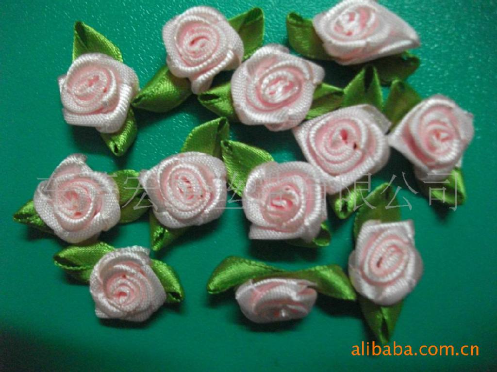 供应高品质手工花 丝带玫瑰花内衣花仔优质供货商