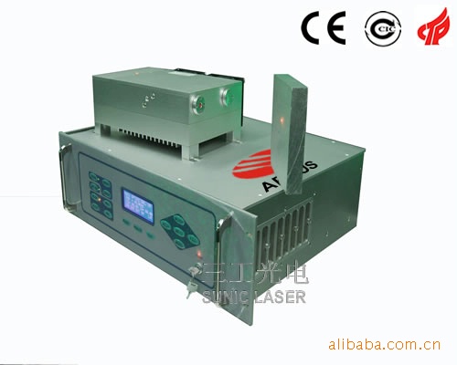 端面泵浦532nm绿光激光器