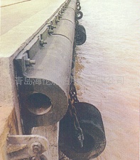 供应橡胶圆形护舷 海伦 信赖 防撞设施青岛否是0.2-4.5米防撞设施