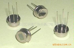 双元热释电红外传感器 RE03B