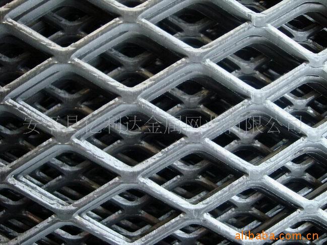 供应丝网,金属板网,钢板网、铝板网