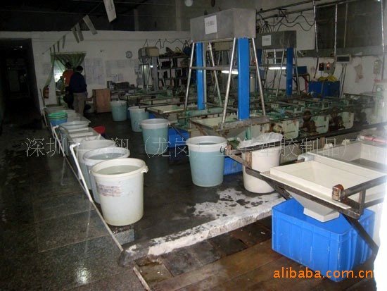 人气五金电镀滚镀白锌蓝锌黑锌军绿彩锌滚电环保金属深圳表面处理