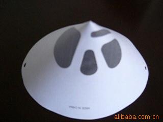 供应过滤液体的一次性纸漏斗