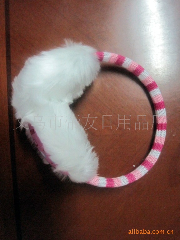 厂家是供应各种保暖耳套、优质毛绒耳罩、针织耳套、护耳、(图)