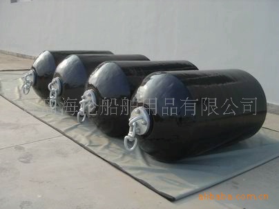 实心护舷 EVA 聚氨酯碰垫（703图）防撞设施青岛否是海伦0.2-4.5
