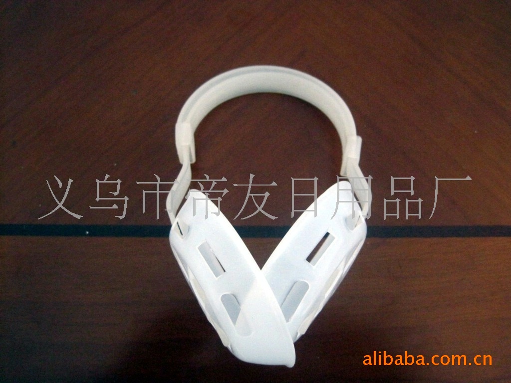 厂家生产供应保暖耳套塑料架子、耳罩塑胶支架以及各种配件(图)