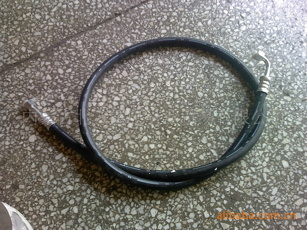 特雷克斯TEREX 3304  3305  TR50 TR100 用20011055空调管