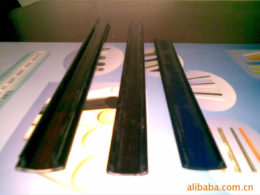 供应PVC透光条/红外透光卡条