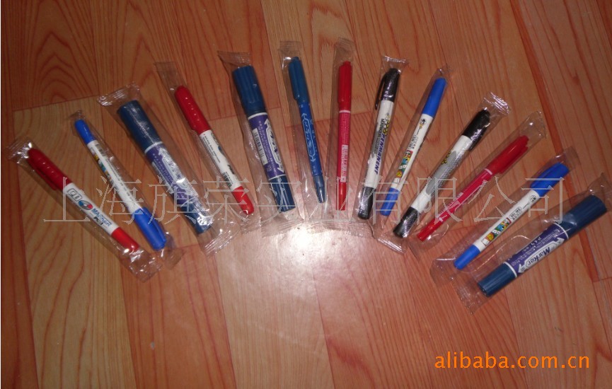 【厂家供应】水笔包装机/记号笔包装机/圆珠笔枕式包装机