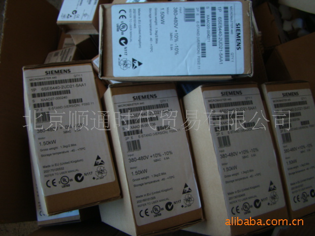 西门子变频器 MM440 1.5KW  6SE6440-2UD21-5AA1